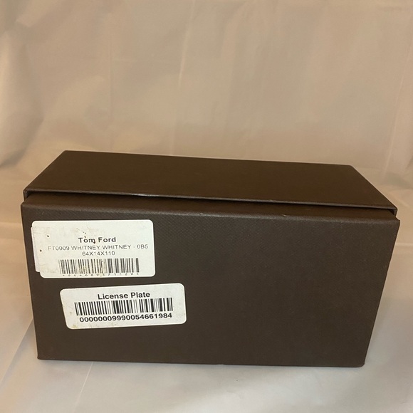 TOM FORD LARGE BLACK VELVET SUNGLASSES CASE - Picture 4 of 5